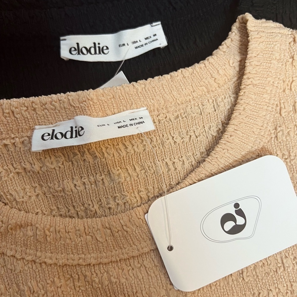 Bundle Elodie Textured Short Sleeve Dress size L